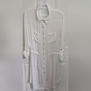 Koy Resort Miami Buttoned Shirt Dress 100,% Crinkle Rayon